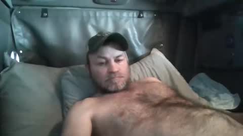 Snapshot of onthemove03 chatting on 23, 11, 2025 onthemove03 online show from 23, 11, 2025