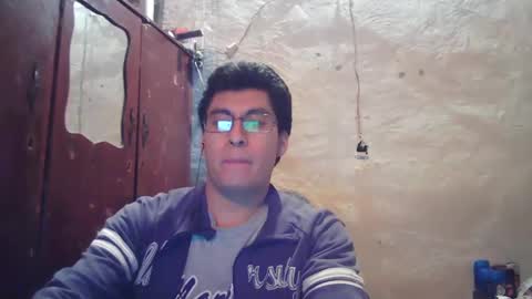 oomaurooo online show from 23, 12, 2024