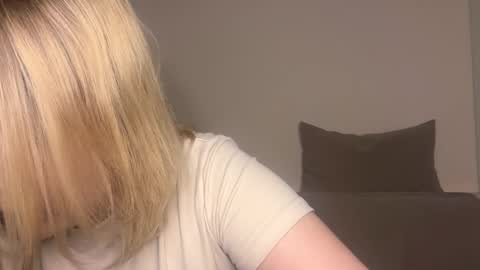 Snapshot of opheliaritz chatting on 7, 3, 2026 Ophelia online show from 7, 3, 2026