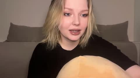 Snapshot of opheliaritz chatting on 20, 3, 2026 Ophelia online show from 20, 3, 2026