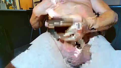 MapleSyrup online show from 9, 10, 2025