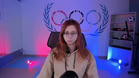Orianna -  Hi Im into geek culture cosplay crafting LARP games. Shall we play DnD online show from 12, 12, 2024