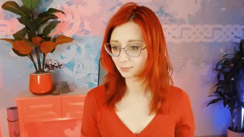 Orianna -  Hi Im into geek culture cosplay crafting LARP games. Shall we play DnD online show from 22, 1, 2025