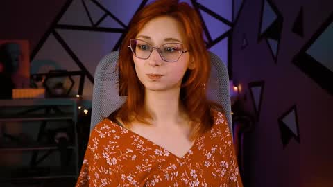 Orianna -  Hi Im into geek culture cosplay crafting LARP games. Shall we play DnD online show from 25, 1, 2025