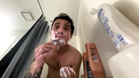 Snapshot of orlando702 chatting on 13, 11, 2025 orlando702 online show from 13, 11, 2025