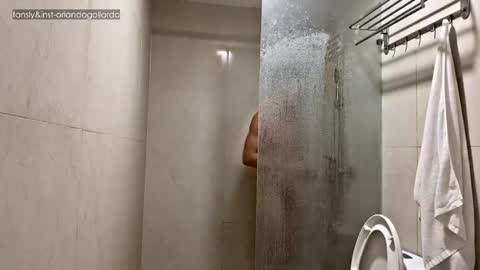 Fansly and Instagram -  online show from 22, 10, 2025