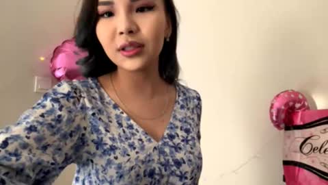 Angel online show from 11, 10, 2025