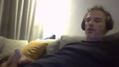 orwel09 online show from 12, 1, 2025