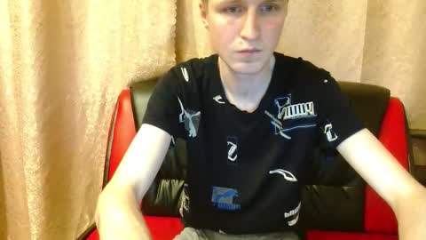 Snapshot of oscar_wildy chatting on 14, 11, 2025 Oscar online show from 14, 11, 2025