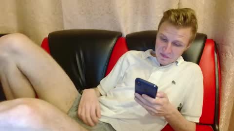 Snapshot of oscar_wildy chatting on 16, 11, 2025 Oscar online show from 16, 11, 2025