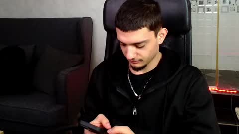 OscarGriffin online show from 22, 2, 2025