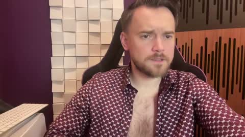 Oscar Steel Savage online show from 28, 1, 2025