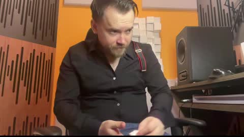 Oscar Steel Savage online show from 3, 2, 2025