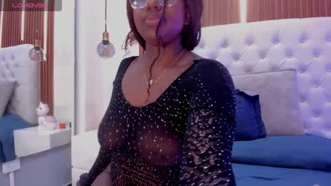 Oshun online show from 2, 10, 2025