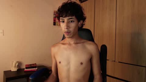 ostin 18hot online show from 4, 1, 2025