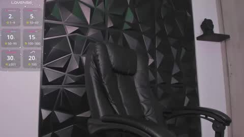 Ostin Daniels online show from 31, 10, 2025