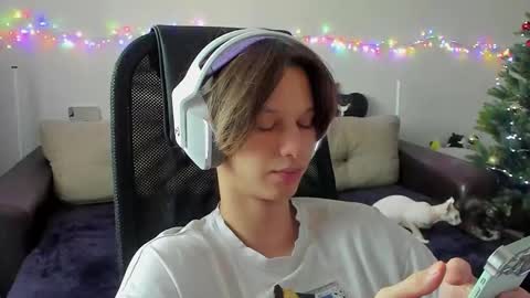 Ostin online show from 14, 12, 2025