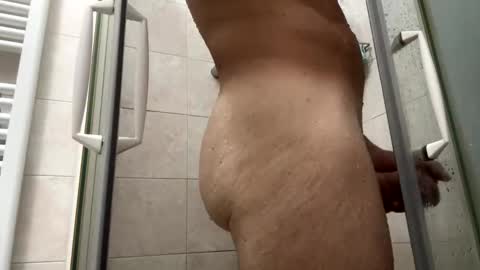 Snapshot of ostregaro chatting on 25, 9, 2025 ostregaro online show from 25, 9, 2025