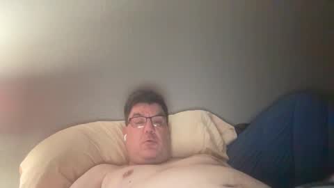 Snapshot of otter916 chatting on 10, 11, 2025 otter916 online show from 10, 11, 2025