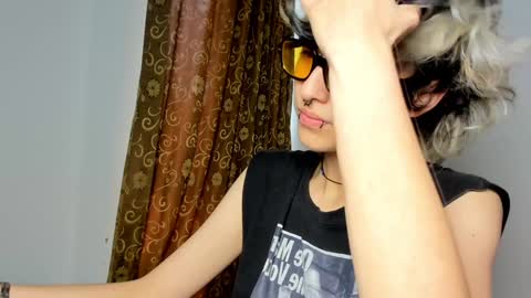 Snapshot of ottoyan_ chatting on 12, 12, 2024 Otto 3 online show from 12, 12, 2024