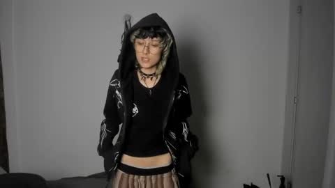 Snapshot of ottoyan_ chatting on 17, 2, 2025 Otto 3 online show from 17, 2, 2025