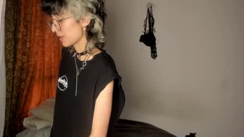Snapshot of ottoyan_ chatting on 17, 2, 2025 Otto 3 online show from 17, 2, 2025