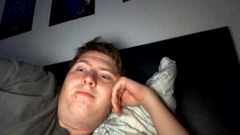 outflayd online show from 22, 11, 2025