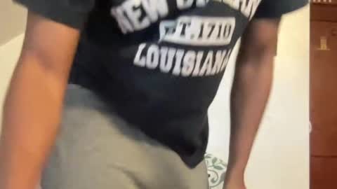 Snapshot of outofhisleague_ chatting on 16, 10, 2025 outofhisleague_ online show from 16, 10, 2025