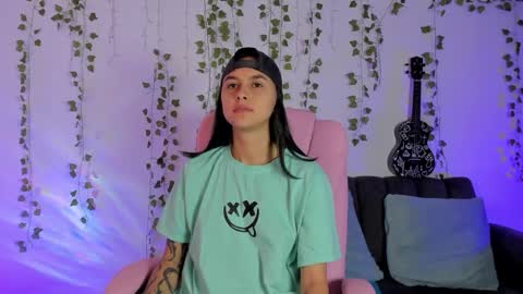 Snapshot of owenfoxx1 chatting on 11, 11, 2025 Owen foxx online show from 11, 11, 2025