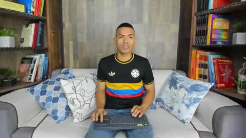 Owen online show from 2, 10, 2025