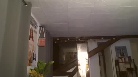 Snapshot of owlboy_fr chatting on 5, 12, 2025 Flix online show from 5, 12, 2025