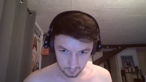 Snapshot of owlboy_fr chatting on 5, 12, 2025 Flix online show from 5, 12, 2025