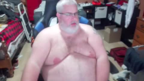 Snapshot of oxstorm chatting on 10, 12, 2024 Oxstorm online show from 10, 12, 2024