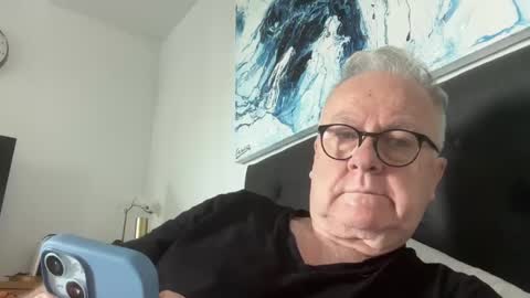 Snapshot of ozhairybearxxxx chatting on 22, 12, 2024 ozhairybearxxxx online show from 22, 12, 2024