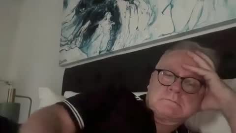 Snapshot of ozhairybearxxxx chatting on 23, 12, 2024 ozhairybearxxxx online show from 23, 12, 2024