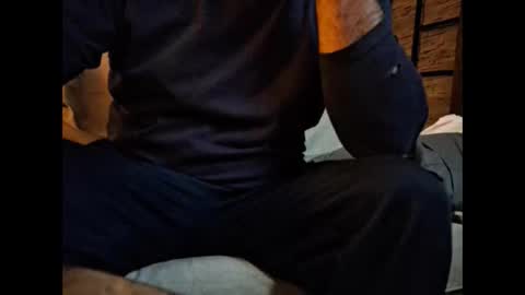 Snapshot of p326032 chatting on 2, 11, 2025 p326032 online show from 2, 11, 2025