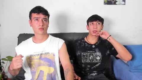 Snapshot of p_jhon chatting on 9, 11, 2025 P online show from 9, 11, 2025