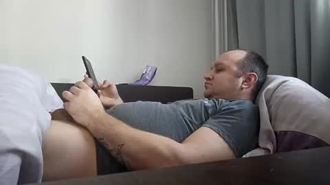 Snapshot of pablo2802 chatting on 4, 3, 2025 pablo2802 online show from 4, 3, 2025