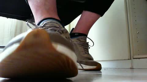 Pablo Meness online show from 9, 2, 2025