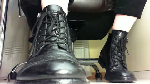 Pablo Meness online show from 18, 2, 2025