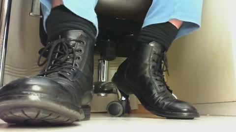 Pablo Meness online show from 5, 3, 2025