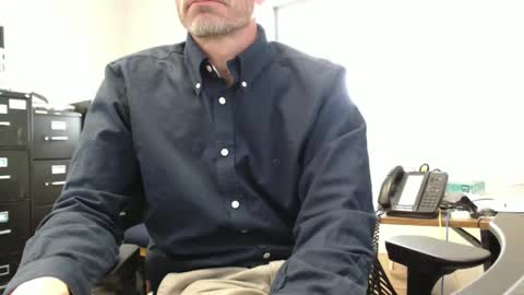 Snapshot of paddleme100 chatting on 24, 2, 2025 Paddle me online show from 24, 2, 2025