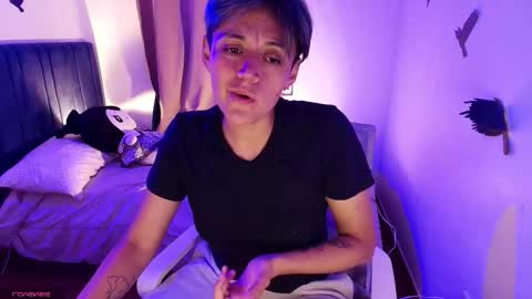 Fernanda online show from 17, 11, 2025