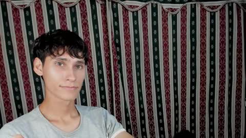 Snapshot of paimon_goetia chatting on 31, 10, 2025 Alexander Grigori online show from 31, 10, 2025