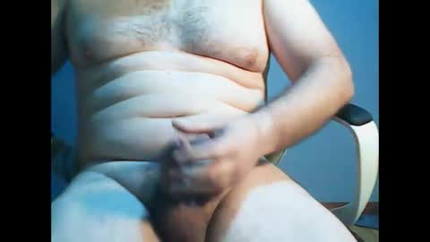 Snapshot of pajero1976 chatting on 15, 10, 2025 pajero1976 online show from 15, 10, 2025