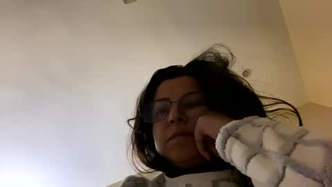 Pakimilf online show from 22, 11, 2025