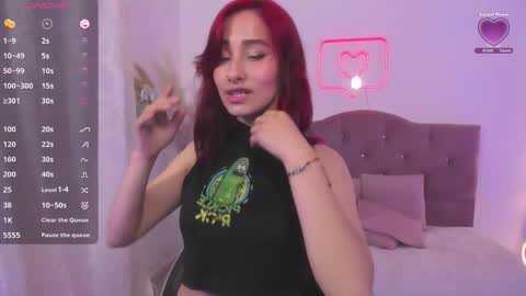 palmerfox_tay online show from 28, 9, 2025