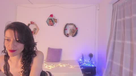 Paloma  online show from 28, 12, 2024