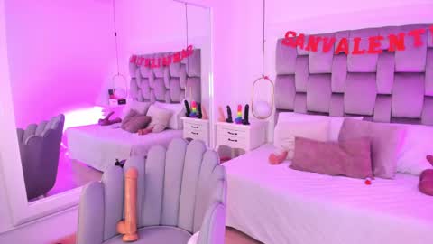  Pamela  online show from 14, 2, 2025