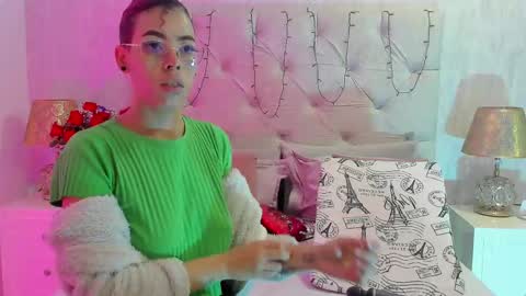 TELL ME PAMELLA AND GIVE ME A GOOD GRADE ITS IMPORTANT online show from 22, 9, 2025